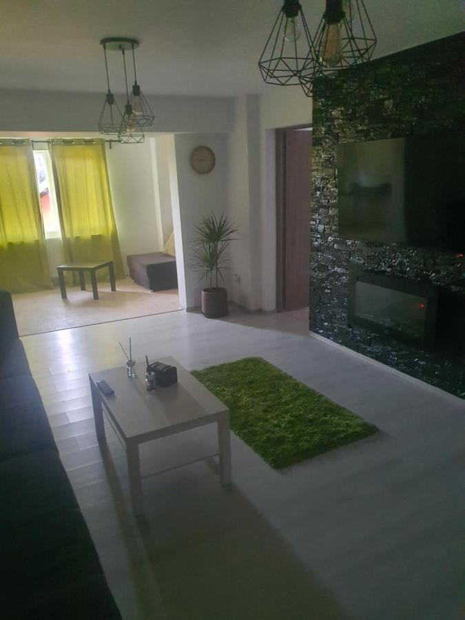 Gmg Residence Targoviste Esterno foto