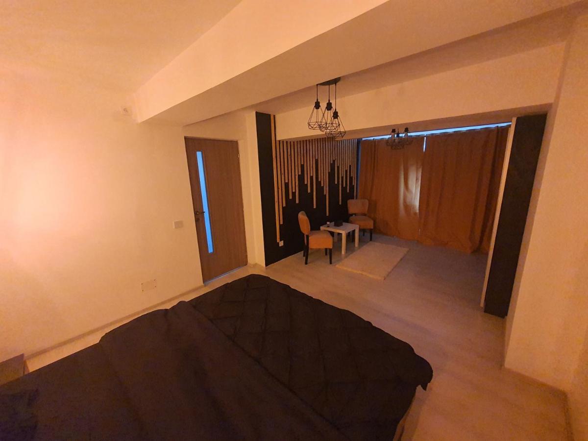 Gmg Residence Targoviste Esterno foto